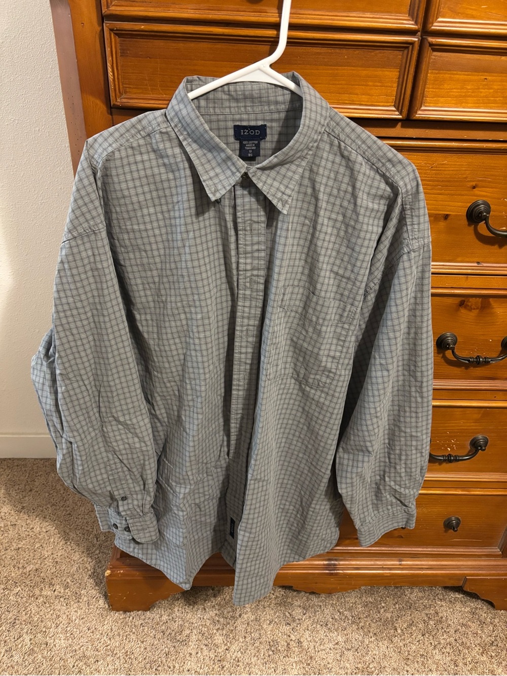 IZOD Gray Plaid Short-Sleeve Button Shirt